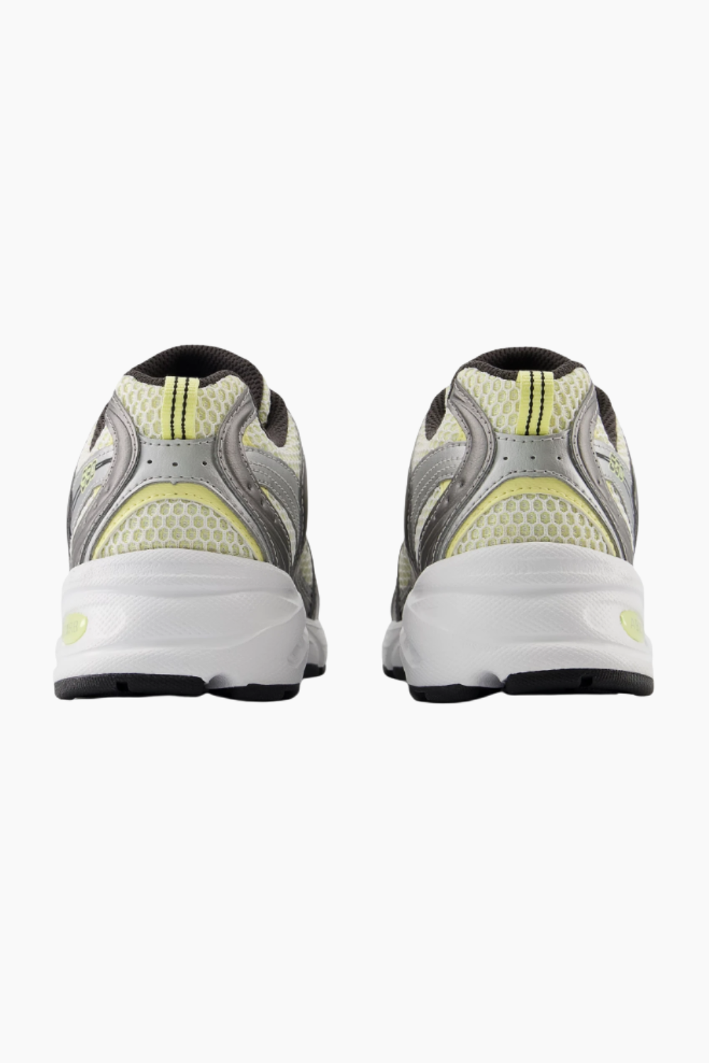 U530ADG - Silver Metallic/ Parchment - New Balance