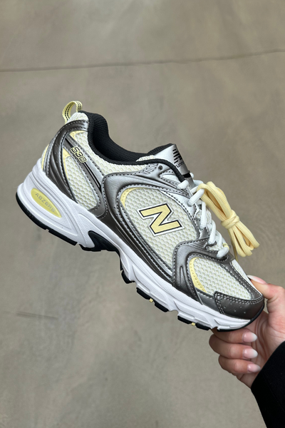U530ADG - Silver Metallic/ Parchment - New Balance