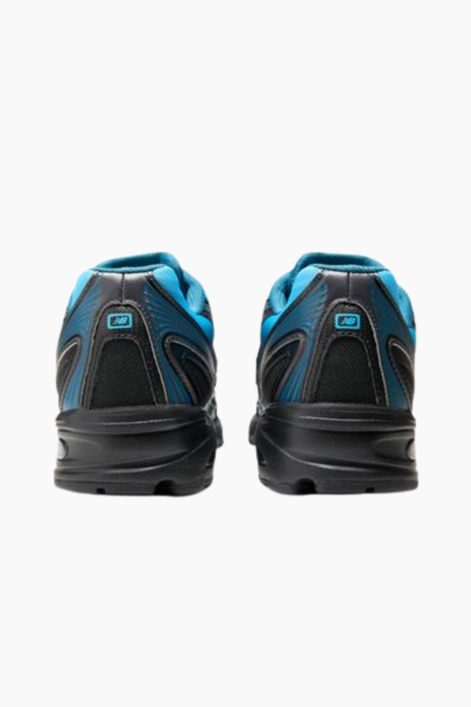U7402CJ - Streamsong/Black - New Balance