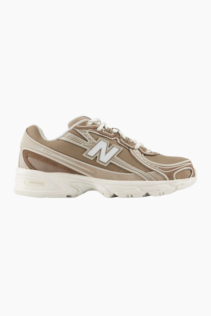 U7403TRD - Mushroom/Driftwood - New Balance