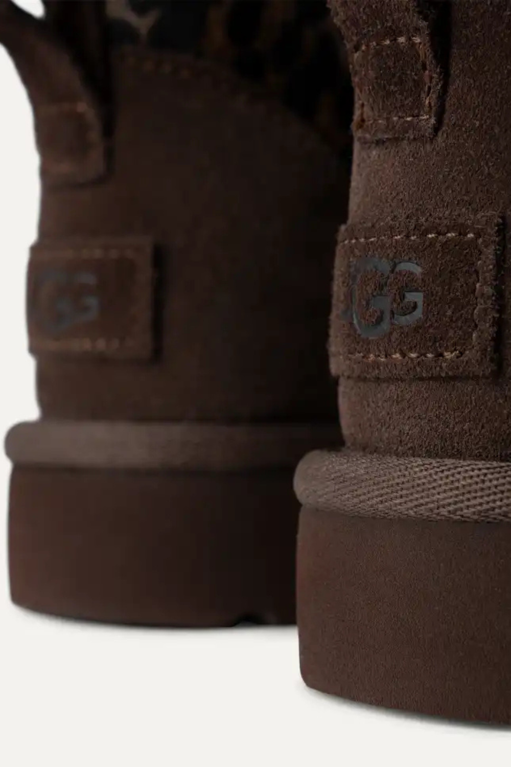 W Classic Ultra Mini Caspian - Burnt Cedar - UGG