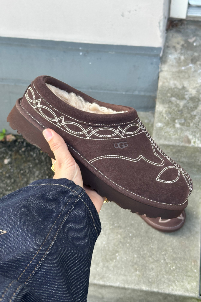 W Tasman Western - Burnt Cedar - UGG