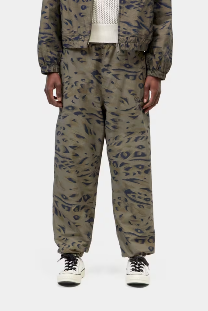 W' Travon Pant - Duck Feather Print, Cypress/Black - Carhartt WIP