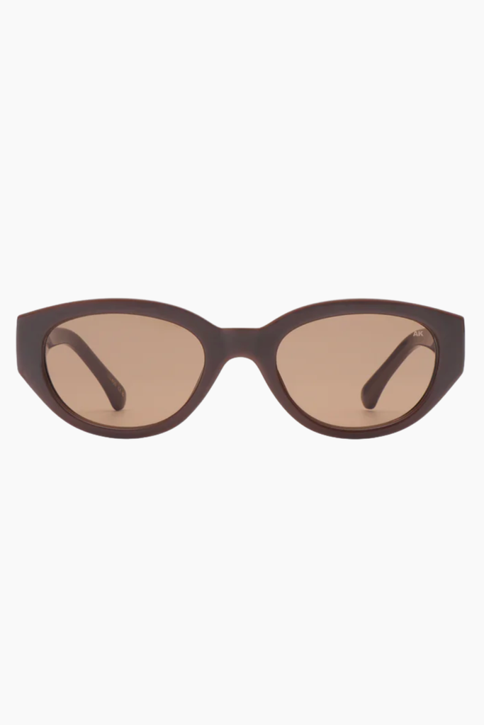 Winnie - Chocolate - A. Kjærbede