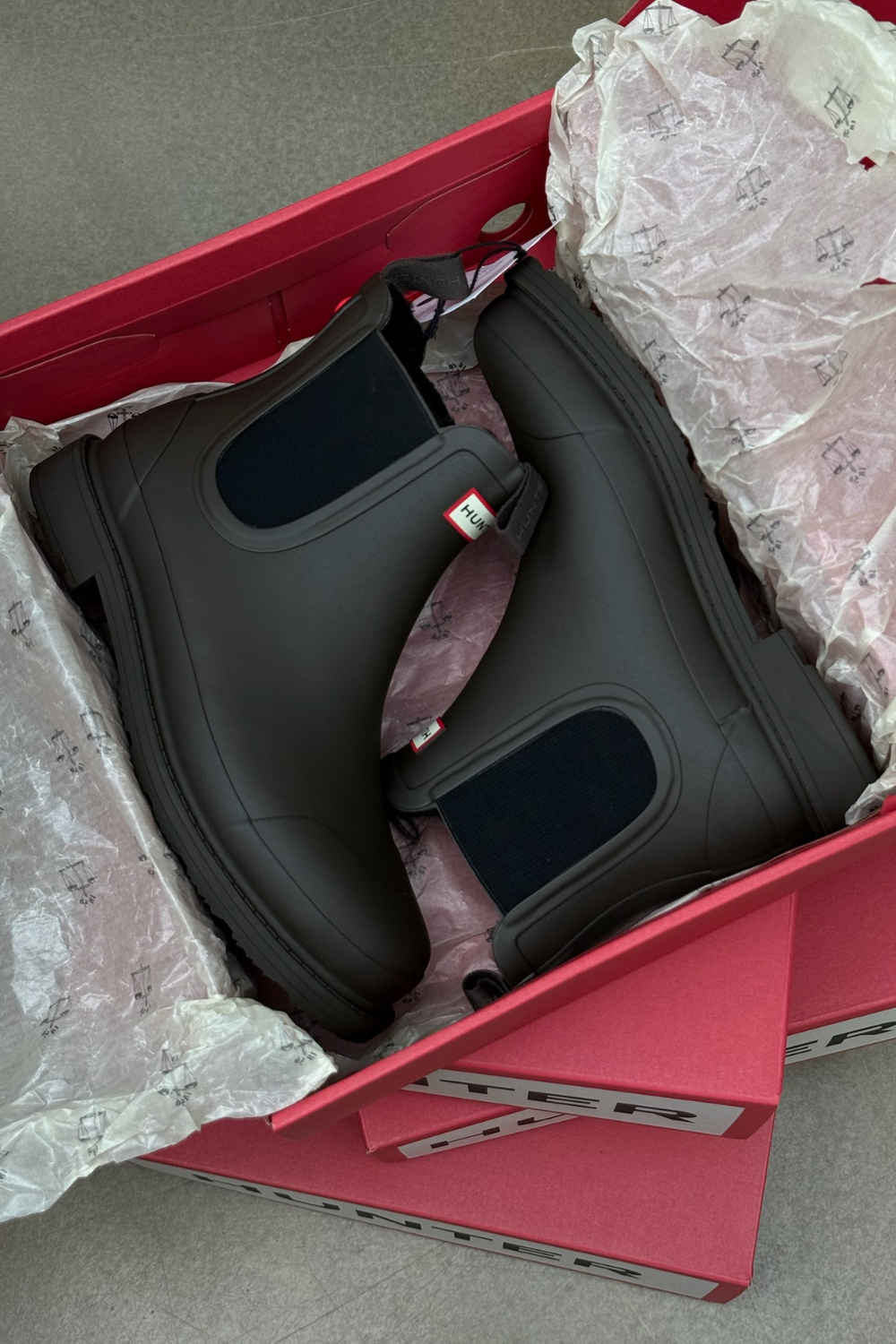 Womens Elements Chelsea Insulated Boot - Chocolate Brown - Hunter