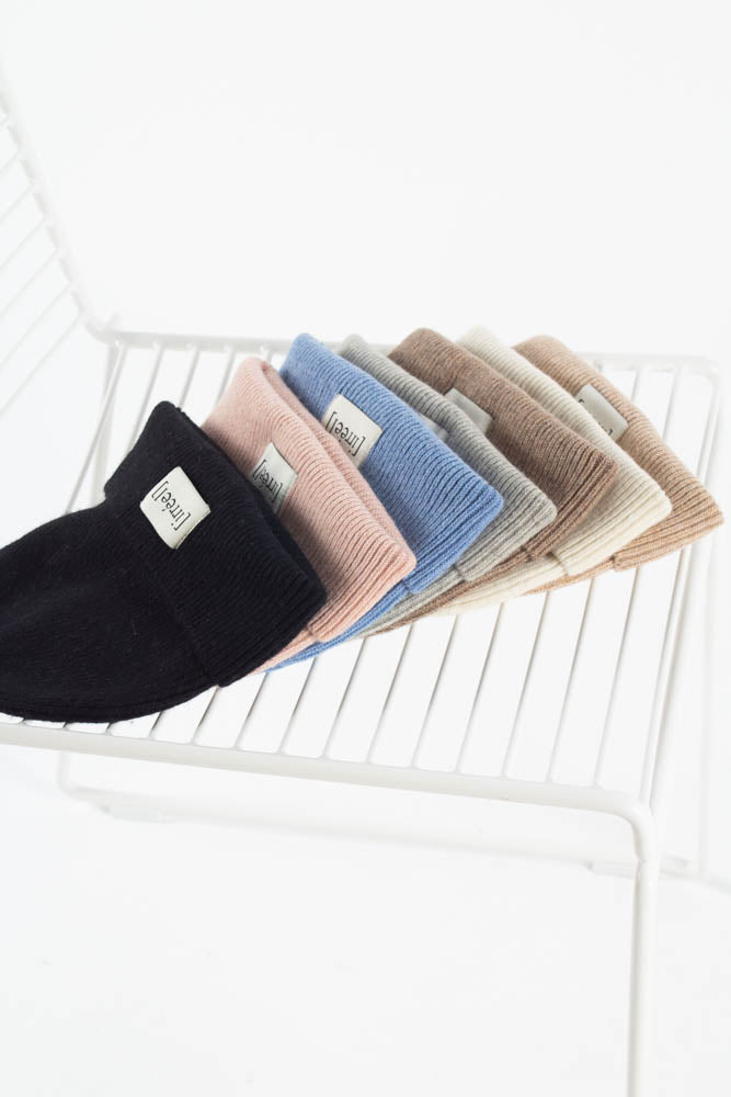 Akeelah wool Beanie - Black - irréel