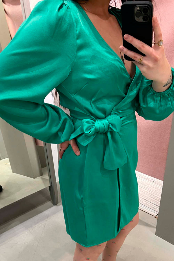 Enrobyn LS V-N Dress - Emerald Green - Envii