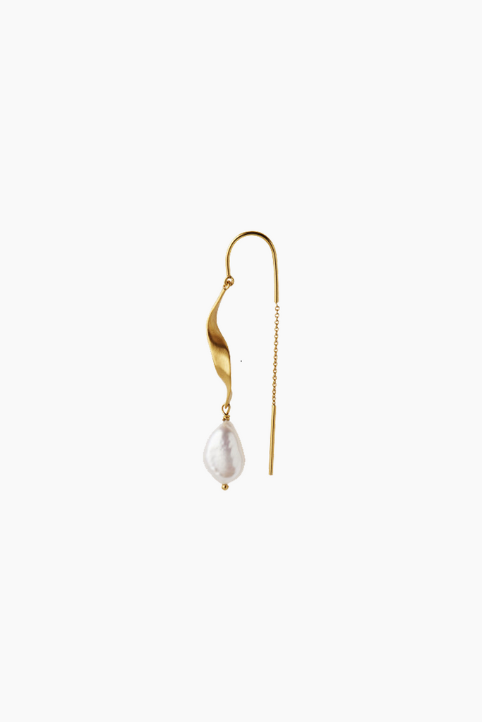 Long Twisted Earring With Baroque - Pearl Gold - Stine A